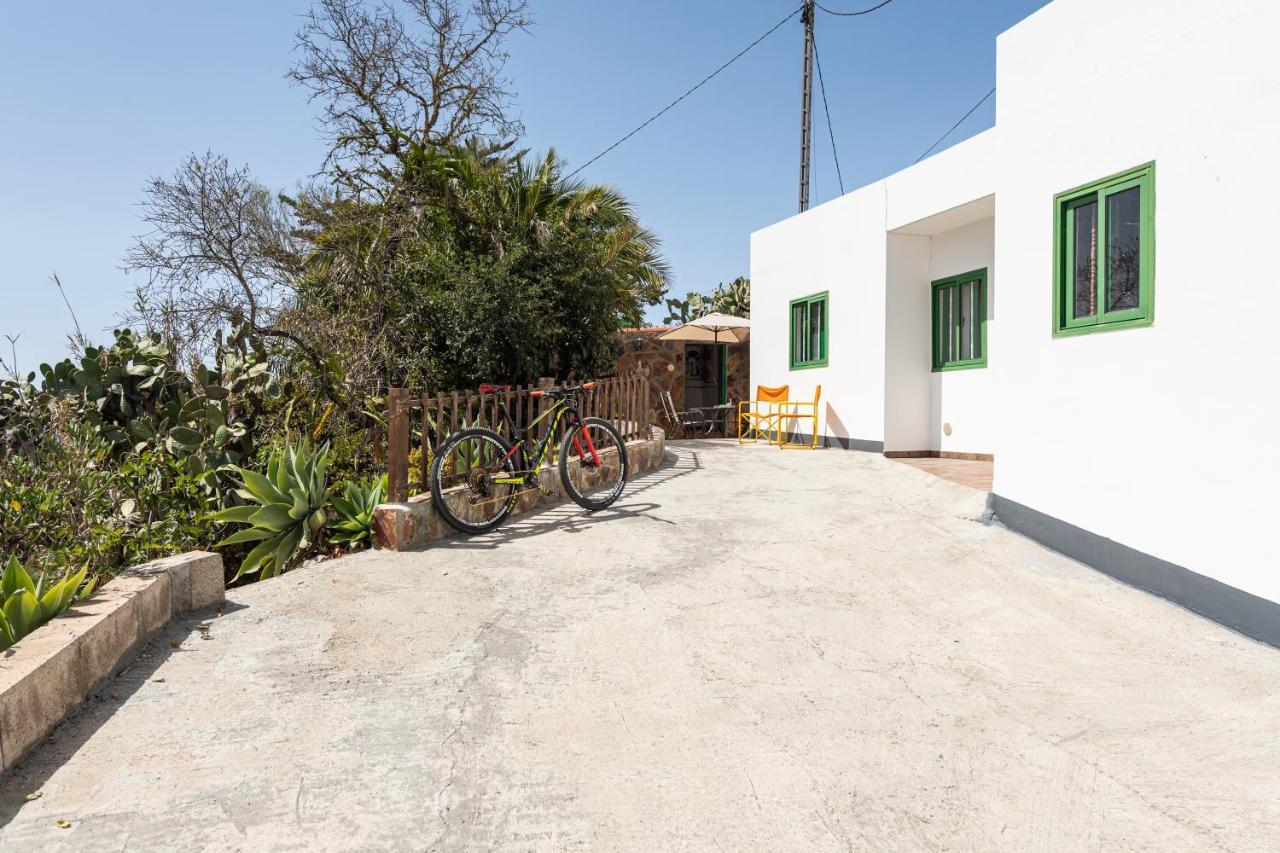 Sunset Views Terrace 2Br Cave House - Parking Villa Santa Brigida  Luaran gambar